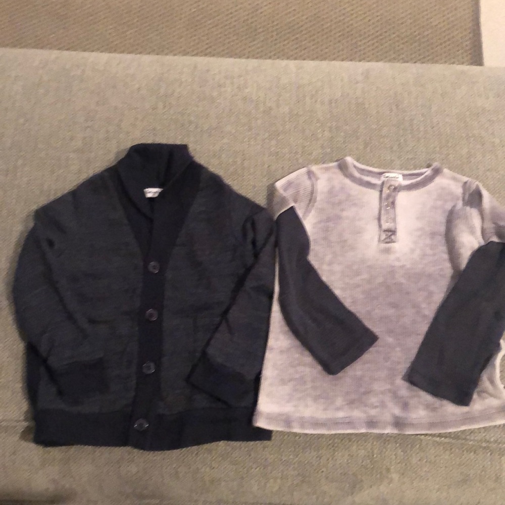 Splendid boys shirt & button down sweatshirt size 3T& 2 light sweatpants 2T